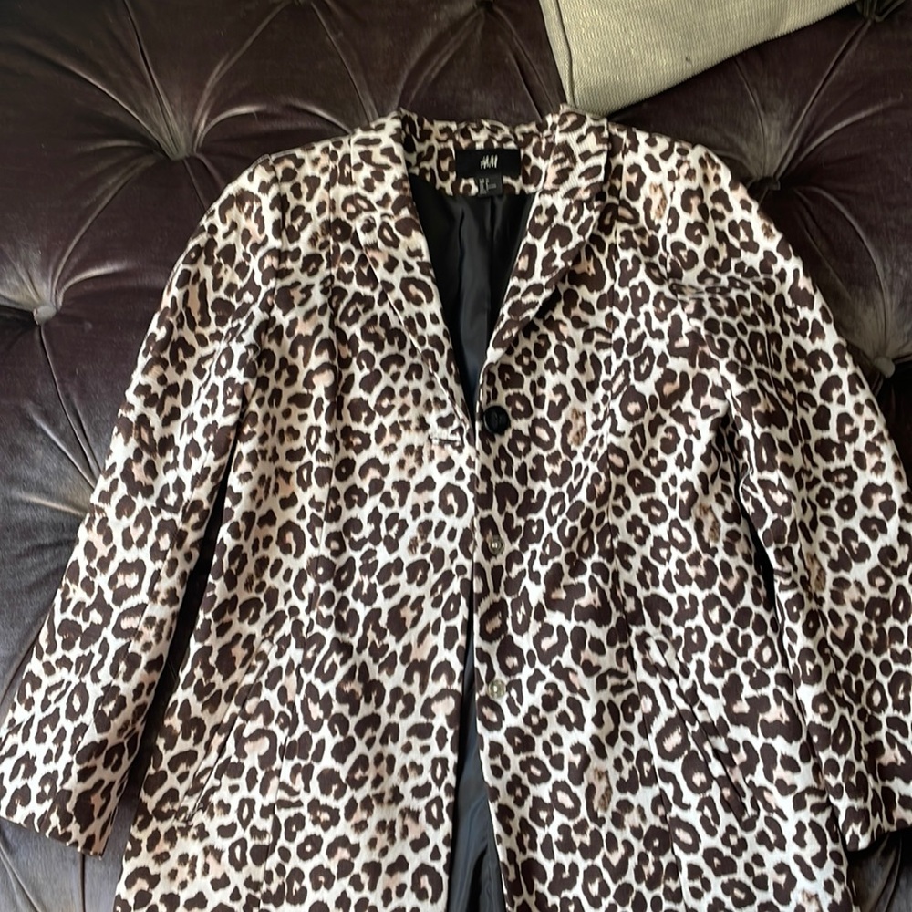 H&M leopard coat